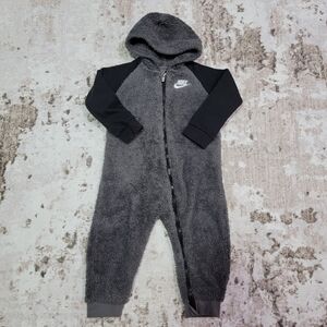 Nike Hooded Sherpa Romper Size 24 Month
